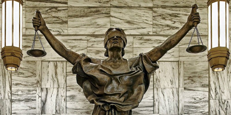 goddess-lady-justice-statue