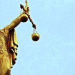 Judiciário susta protesto de CDA quanto aos juros e multa